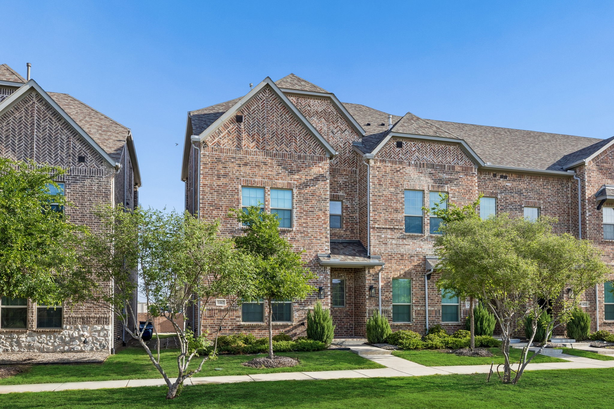 1467 Perrin Lane Farmers Branch TX 75234