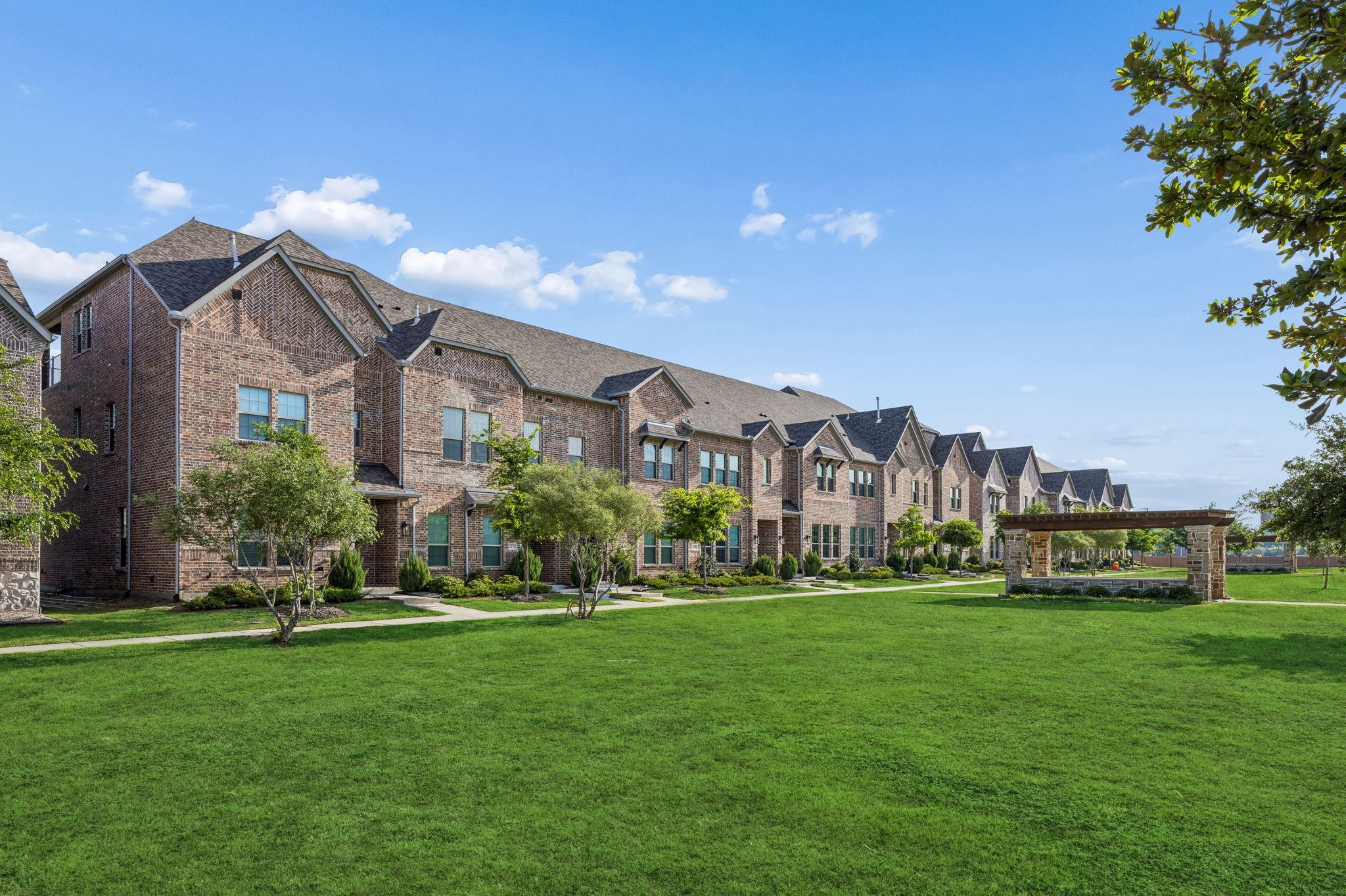 1467 Perrin Lane Farmers Branch TX 75234