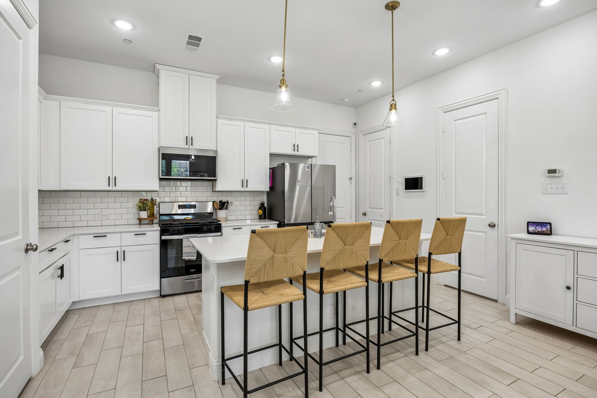 1467 Perrin Lane Farmers Branch TX 75234