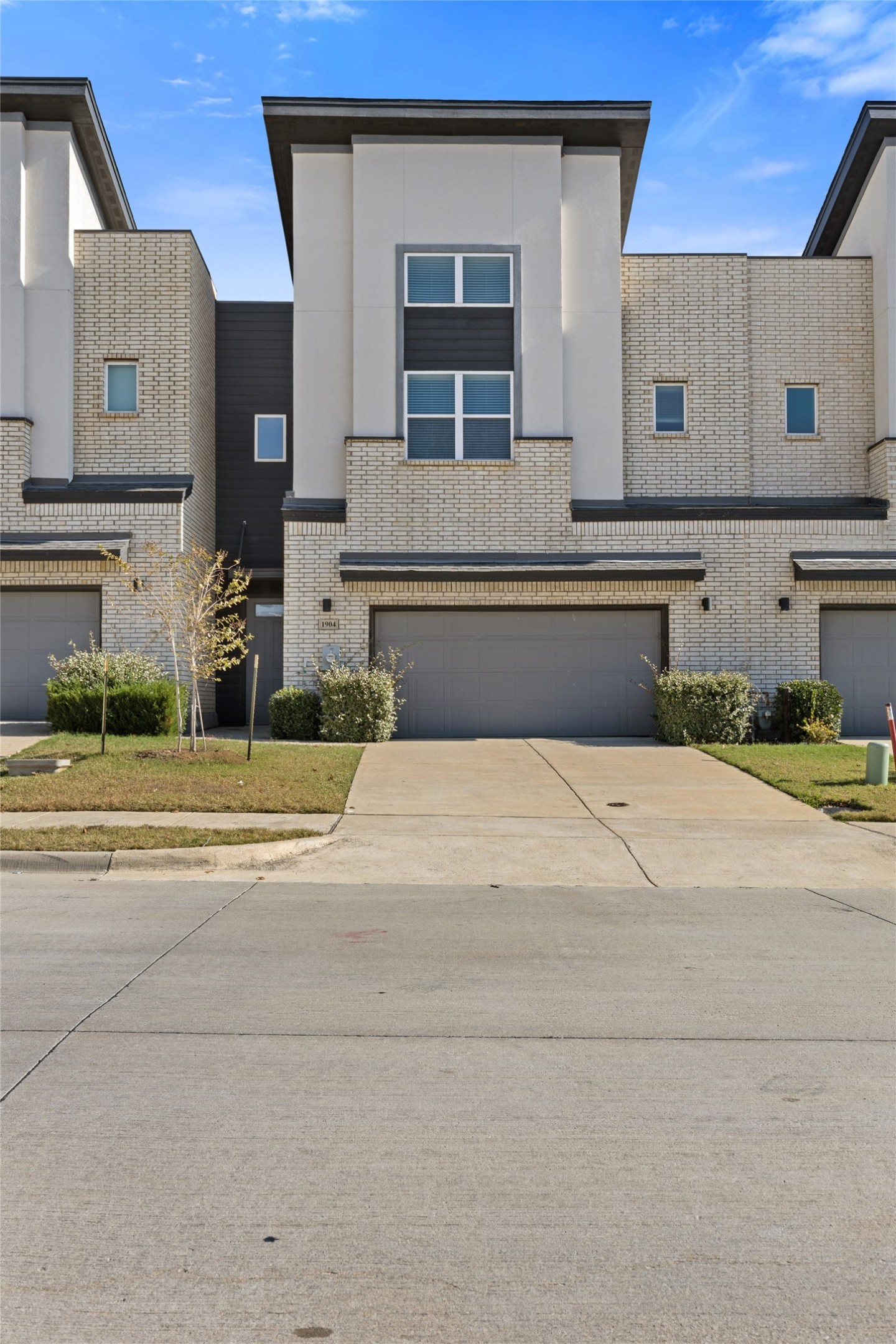 1904 Bethlehem Street Irving TX 75061