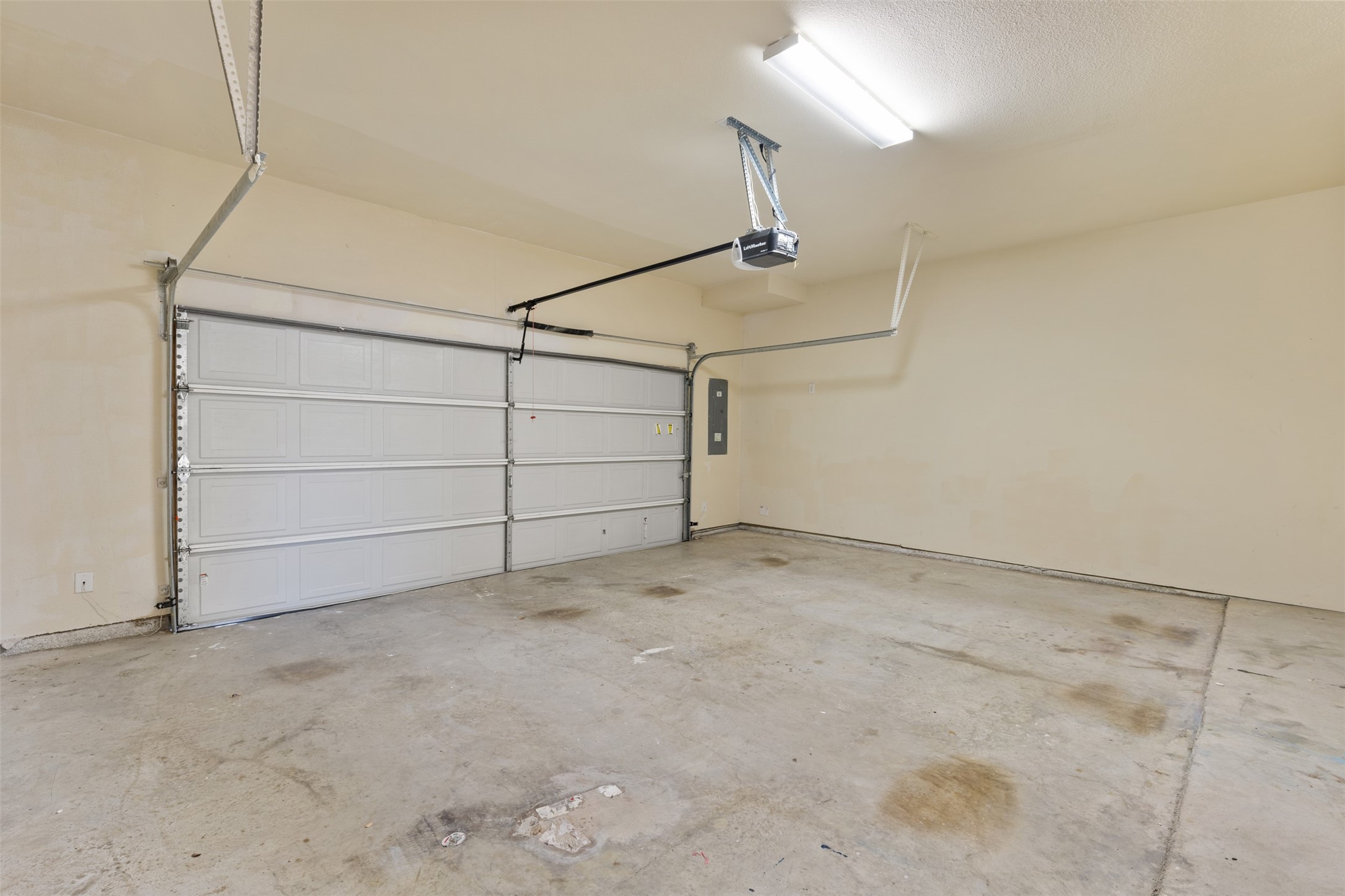 1904 Bethlehem Street Irving TX 75061