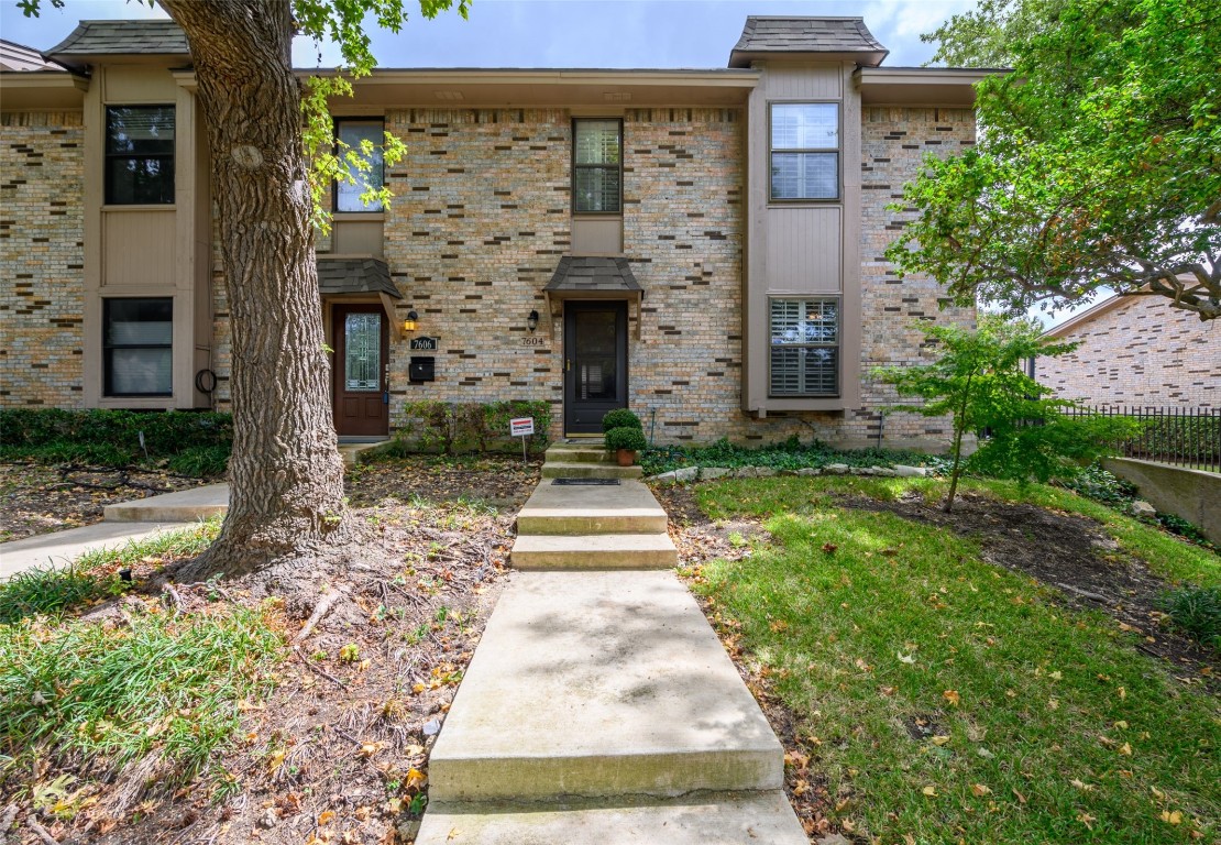 7604 Highmont Street Dallas TX 75230
