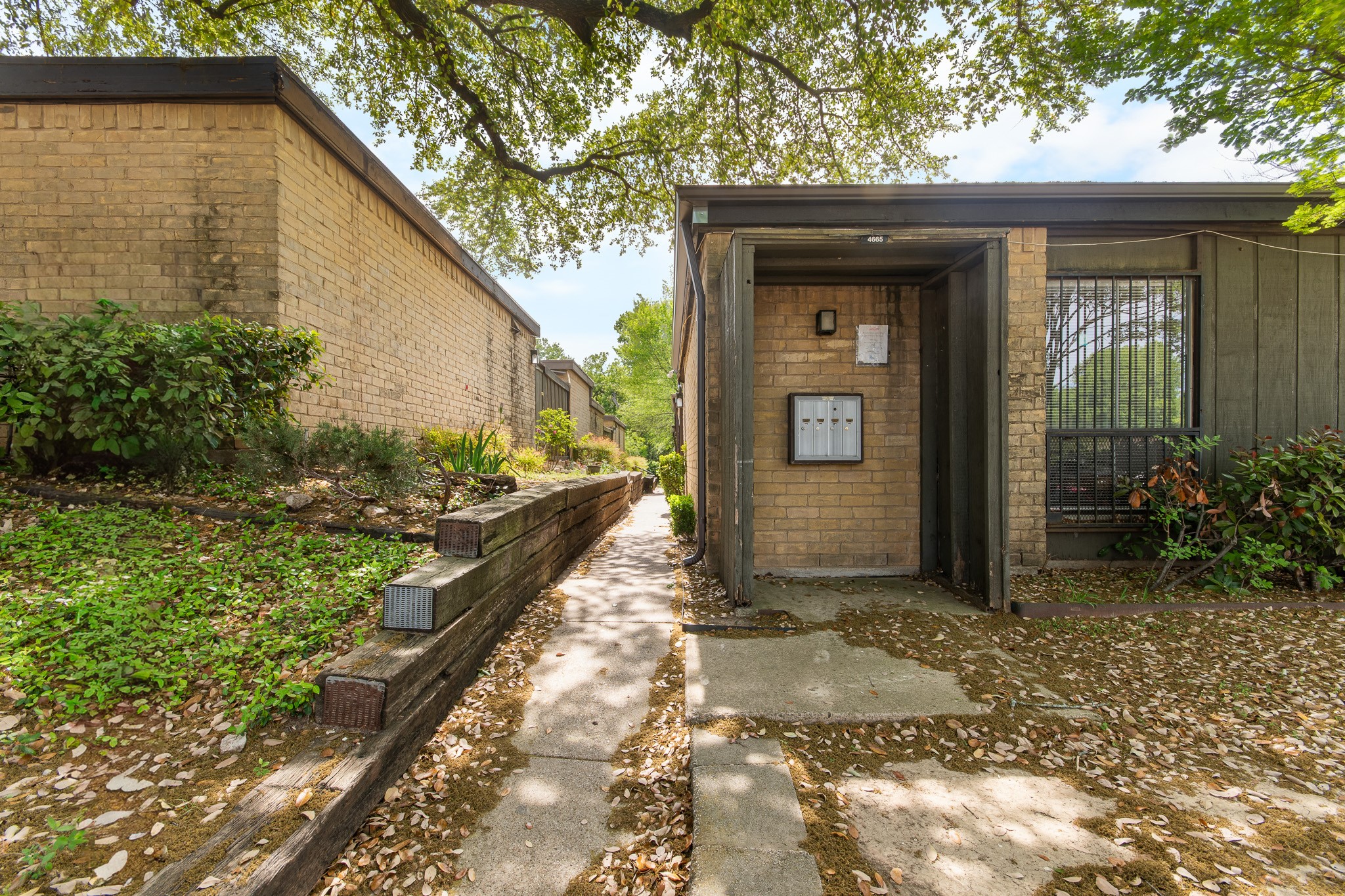 4667 Country Creek Drive Dallas TX 75236