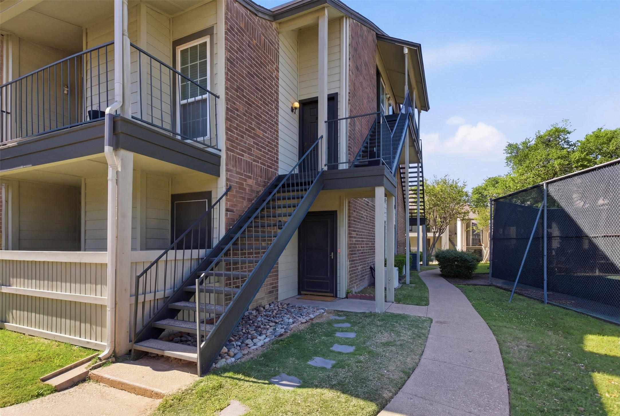 5981 Arapaho Road Dallas TX 75248