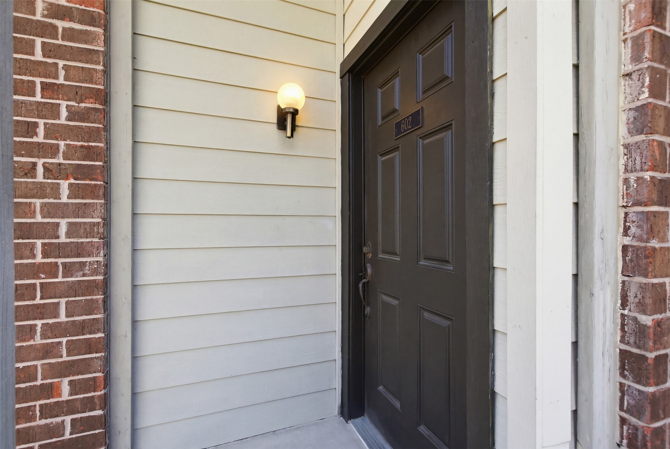 5981 Arapaho Road Dallas TX 75248