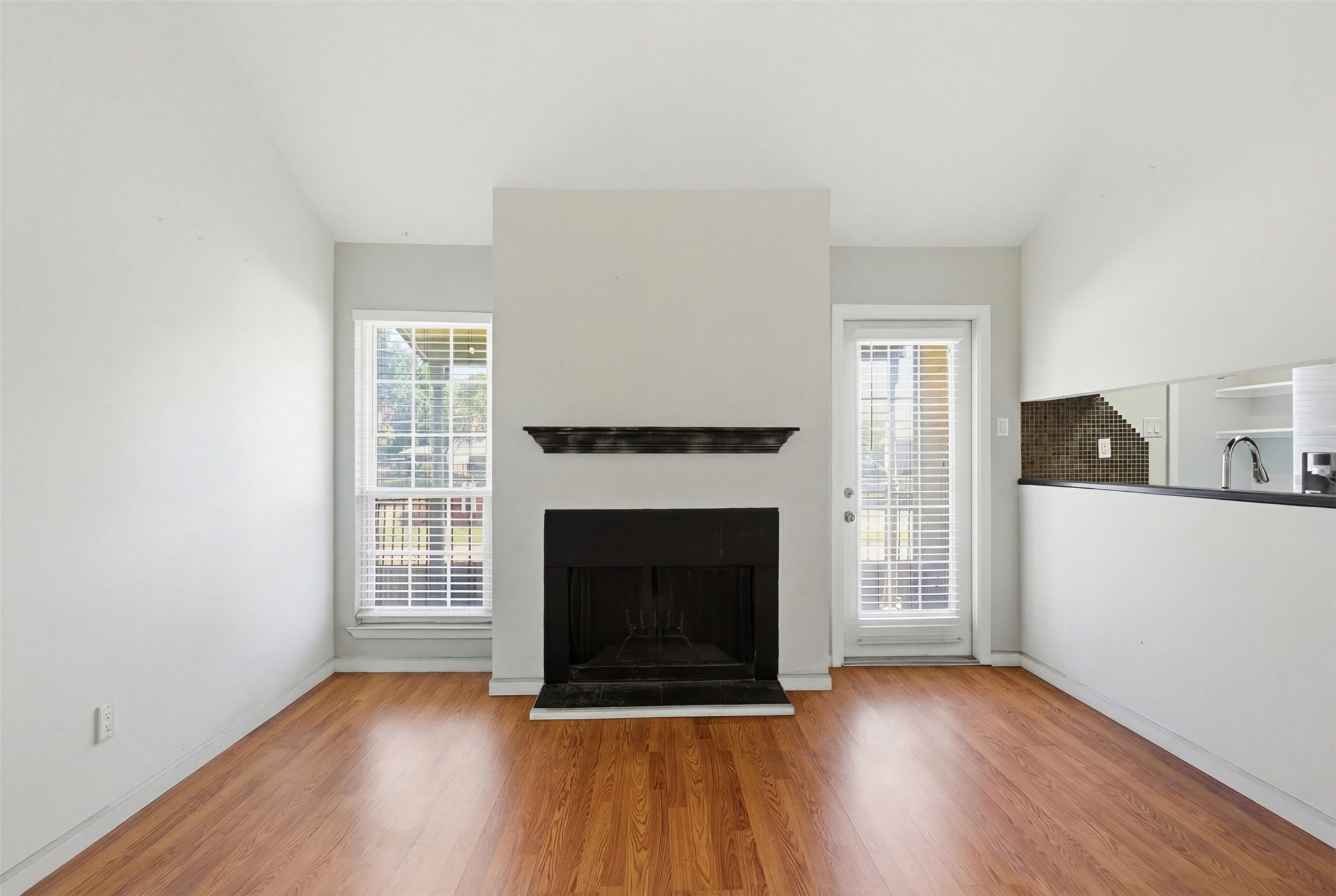 5981 Arapaho Road Dallas TX 75248