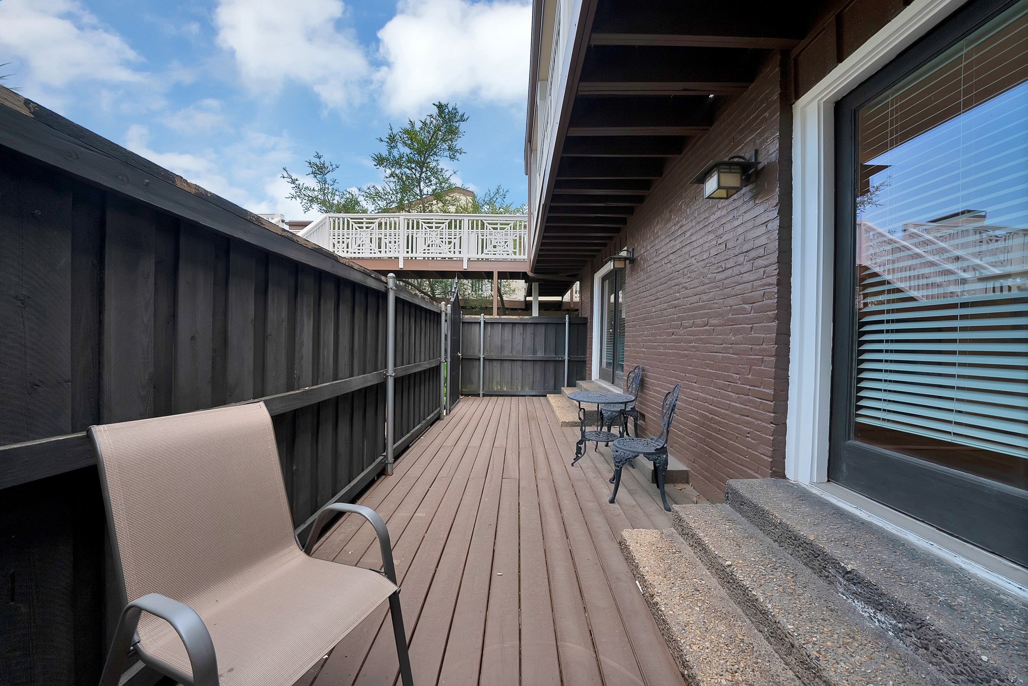 5904 Sandhurst Lane Dallas TX 75206