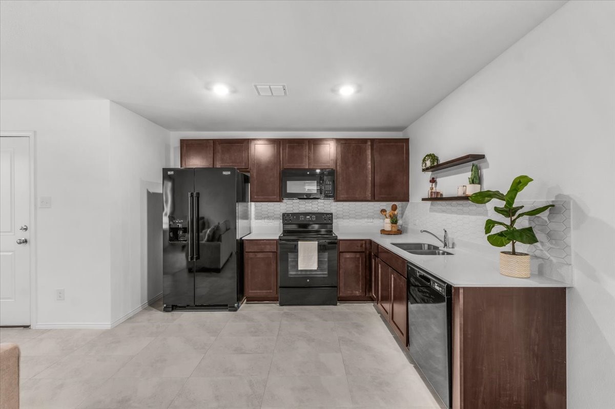 8631 Cottage Creek Drive Fort Worth TX 76123