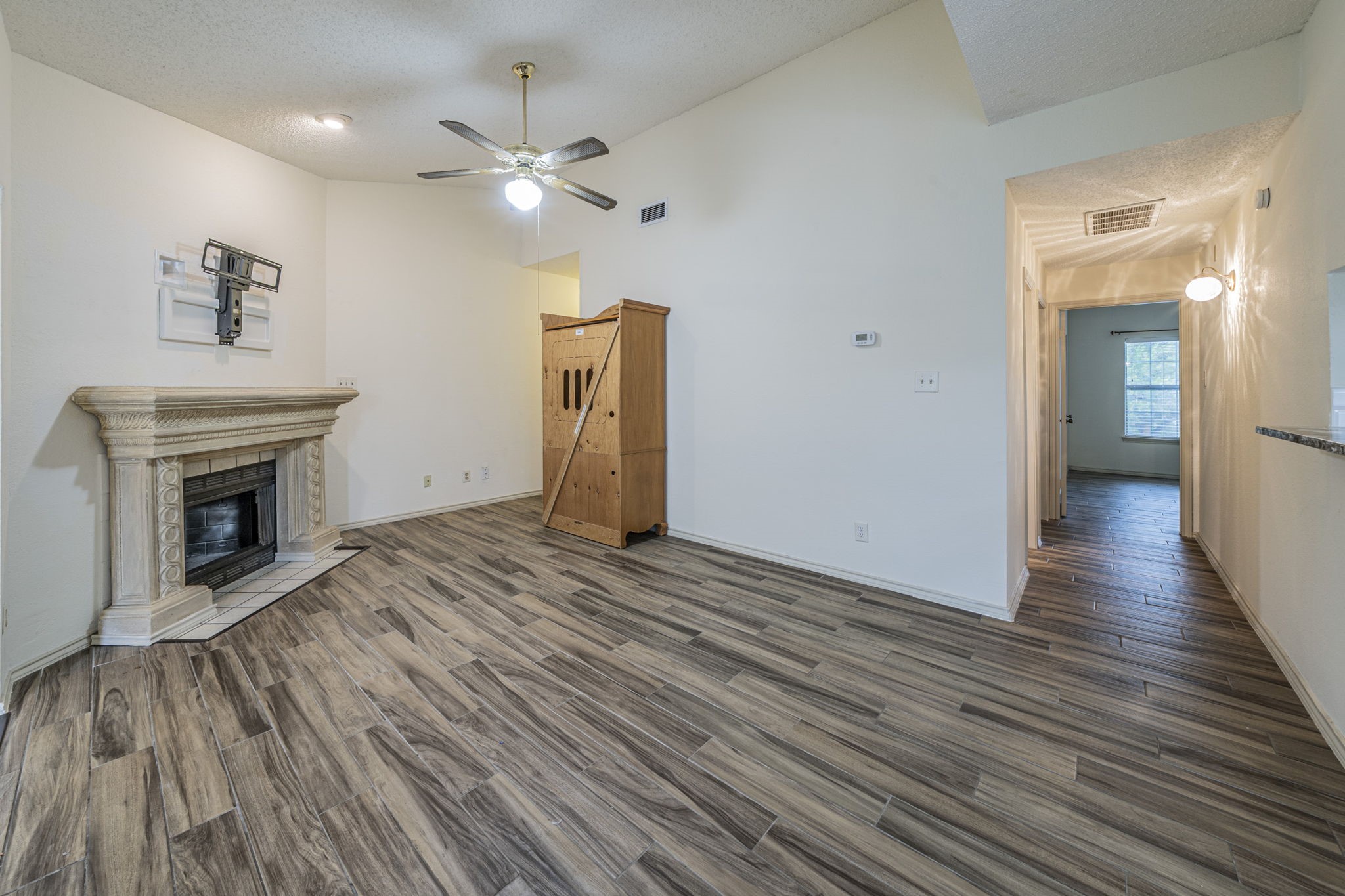 4101 Esters Road Irving TX 75038