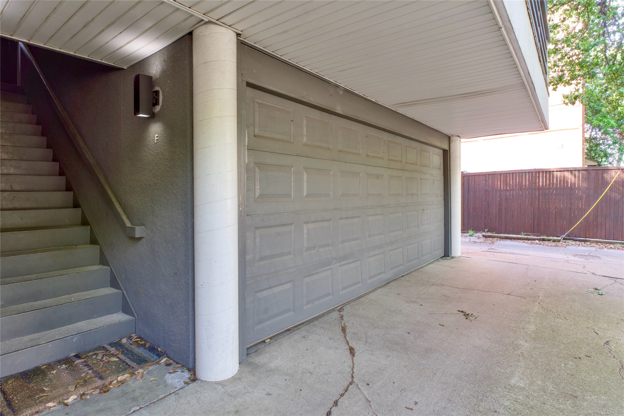 4239 Holland Avenue Dallas TX 75219