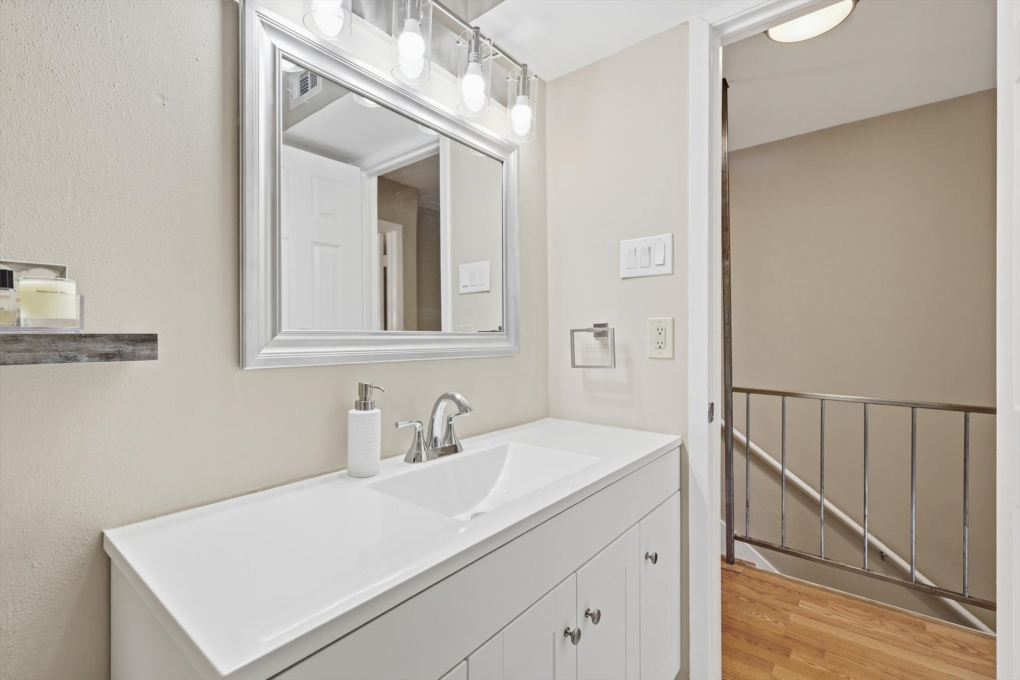 4224 Rawlins Street Dallas TX 75219
