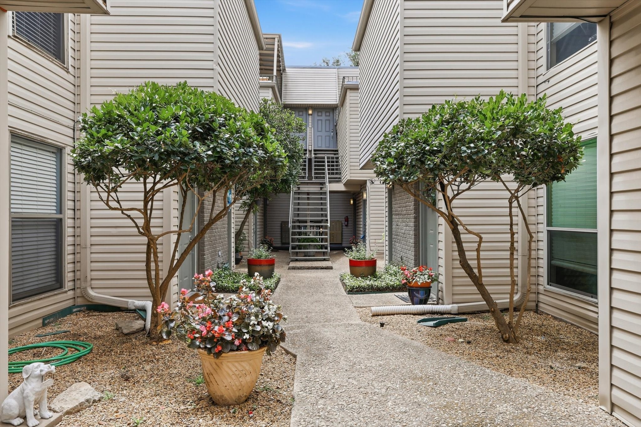 4224 Rawlins Street Dallas TX 75219