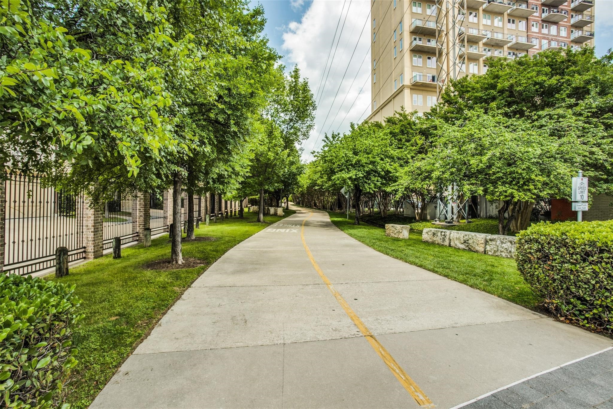 4224 Rawlins Street Dallas TX 75219