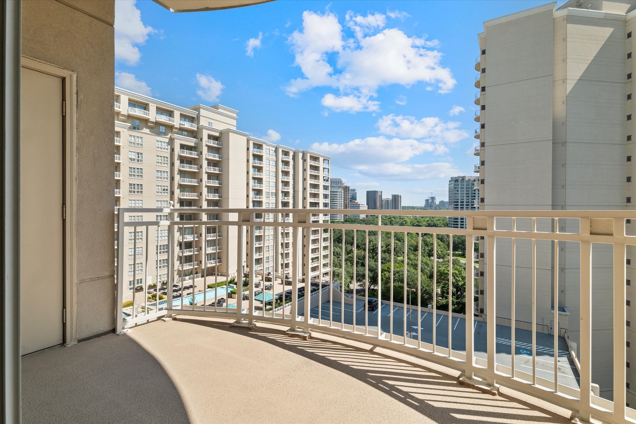 3225 Turtle Creek Boulevard Dallas TX 75219