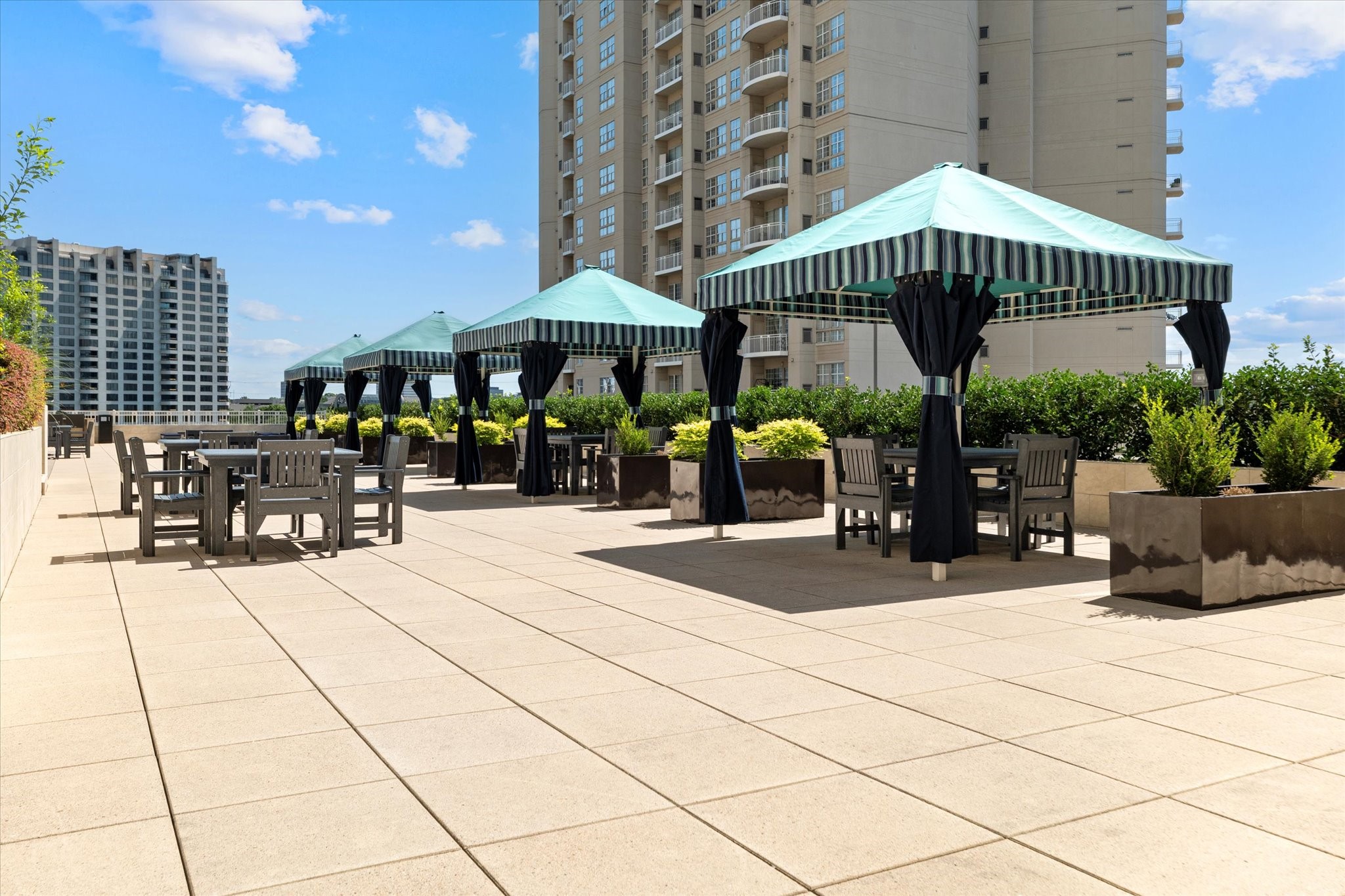 3225 Turtle Creek Boulevard Dallas TX 75219