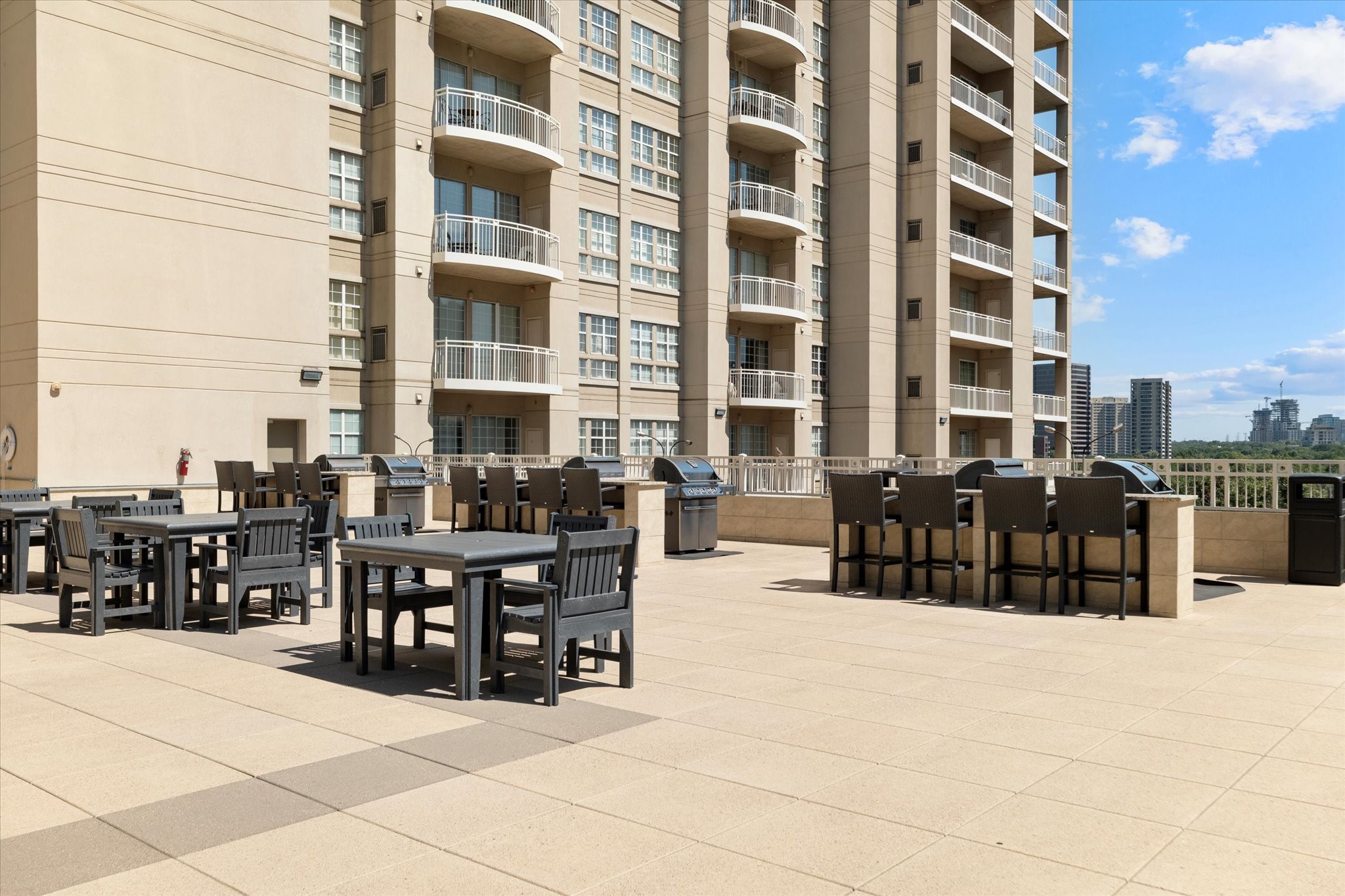 3225 Turtle Creek Boulevard Dallas TX 75219