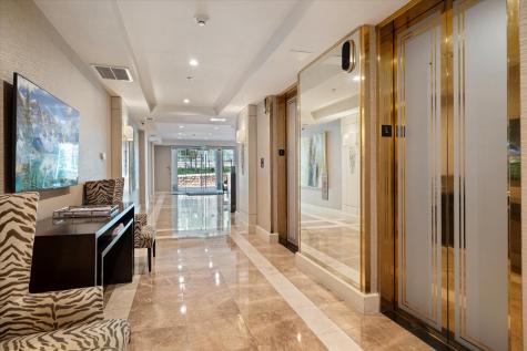 3225 Turtle Creek Boulevard Dallas TX 75219