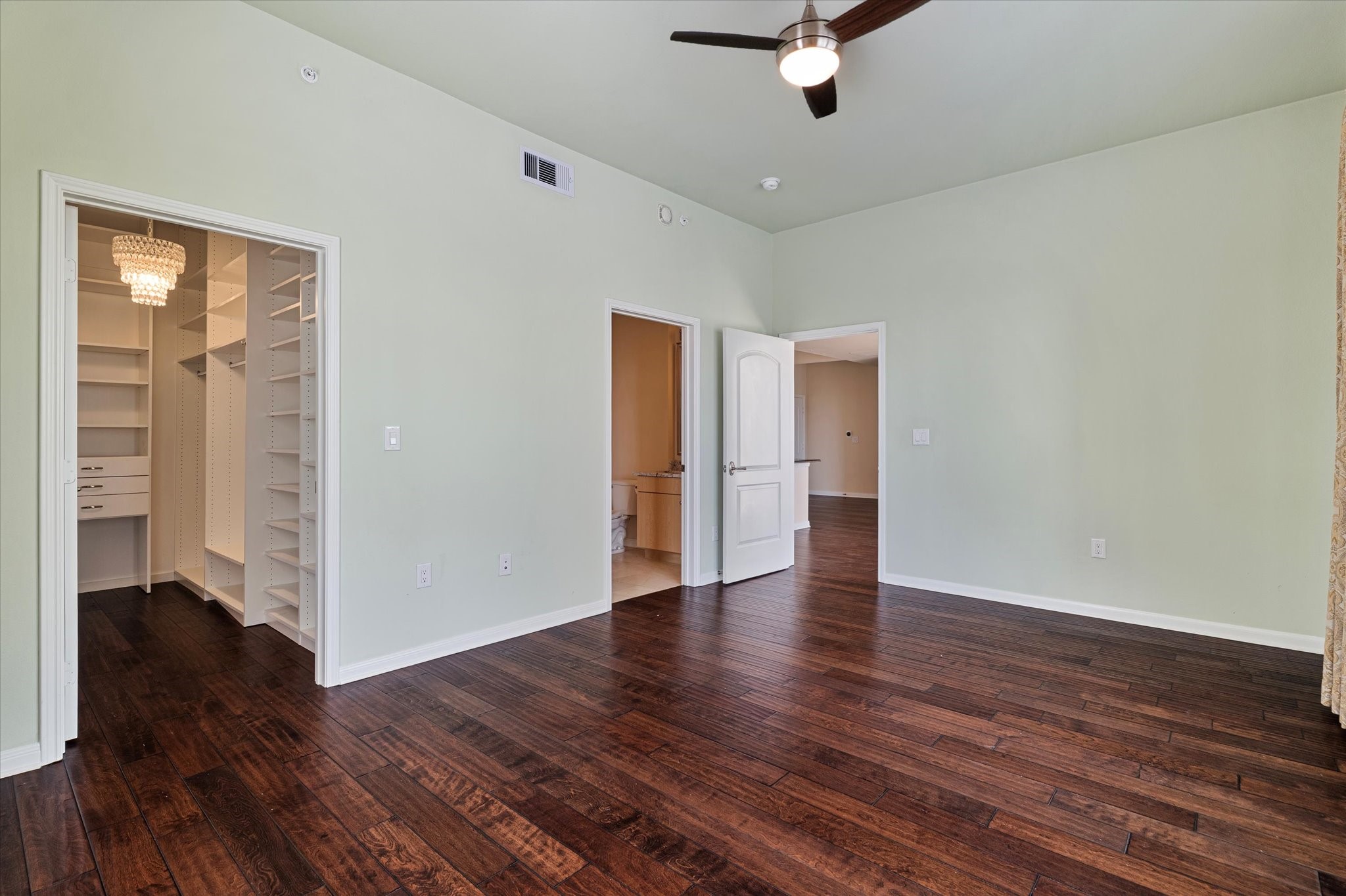 3225 Turtle Creek Boulevard Dallas TX 75219