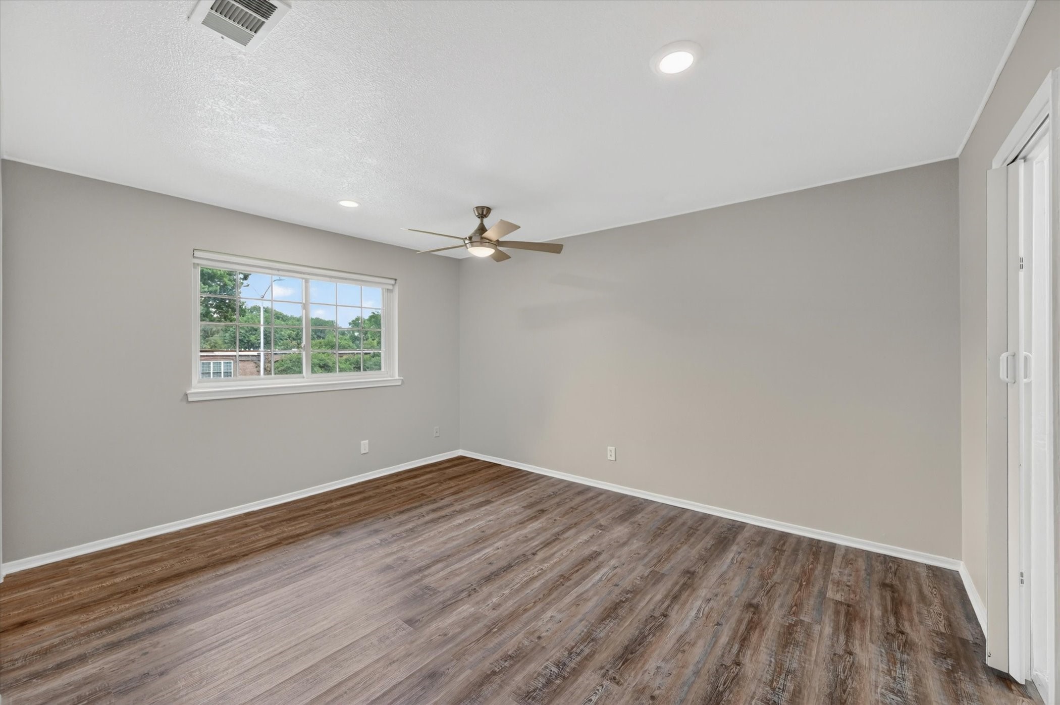 7929 Royal Lane Dallas TX 75230