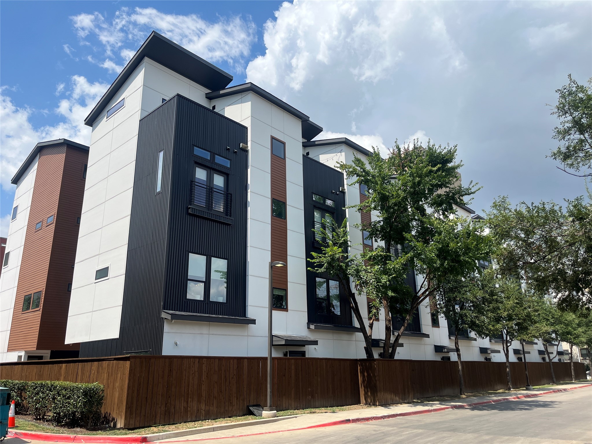 4208 Live Oak Street Dallas TX 75204