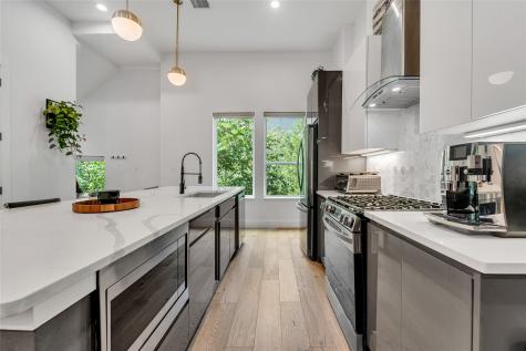 4208 Live Oak Street Dallas TX 75204