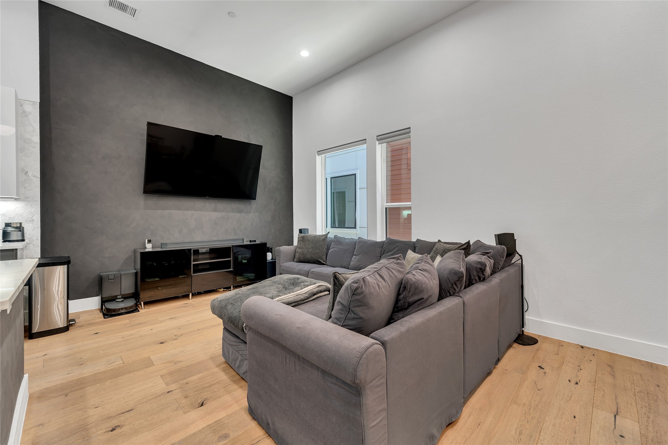 4208 Live Oak Street Dallas TX 75204