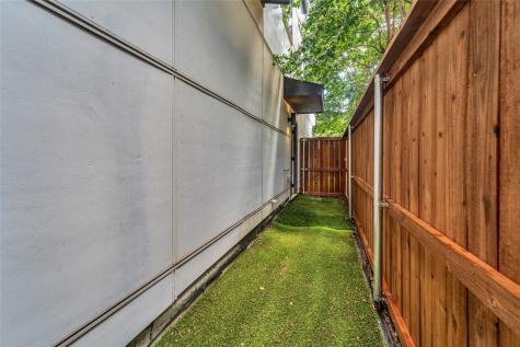 4208 Live Oak Street Dallas TX 75204