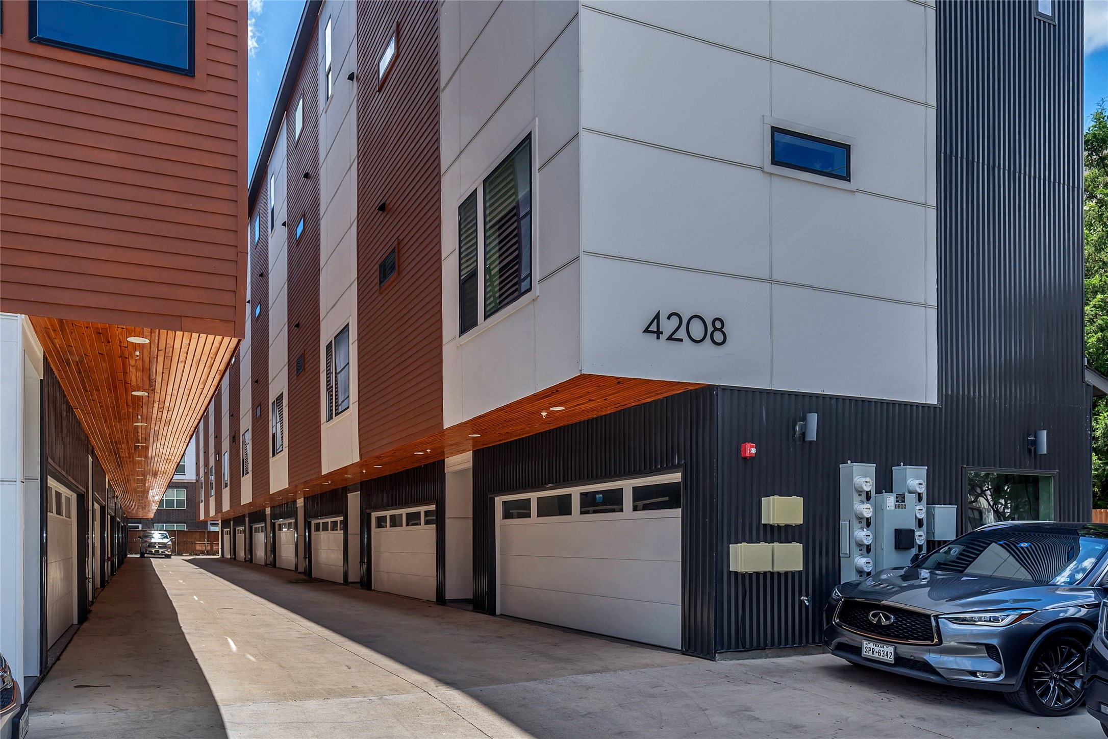 4208 Live Oak Street Dallas TX 75204