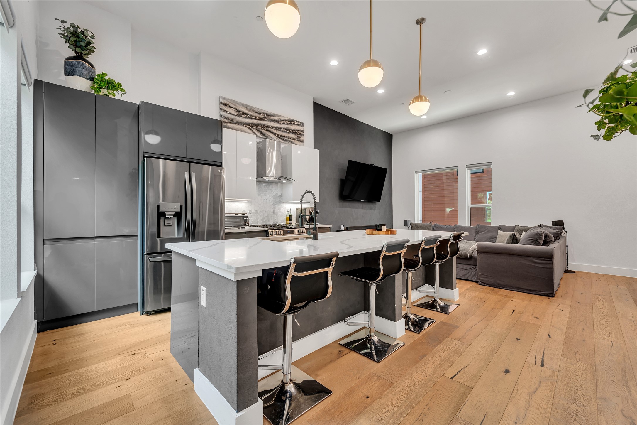 4208 Live Oak Street Dallas TX 75204