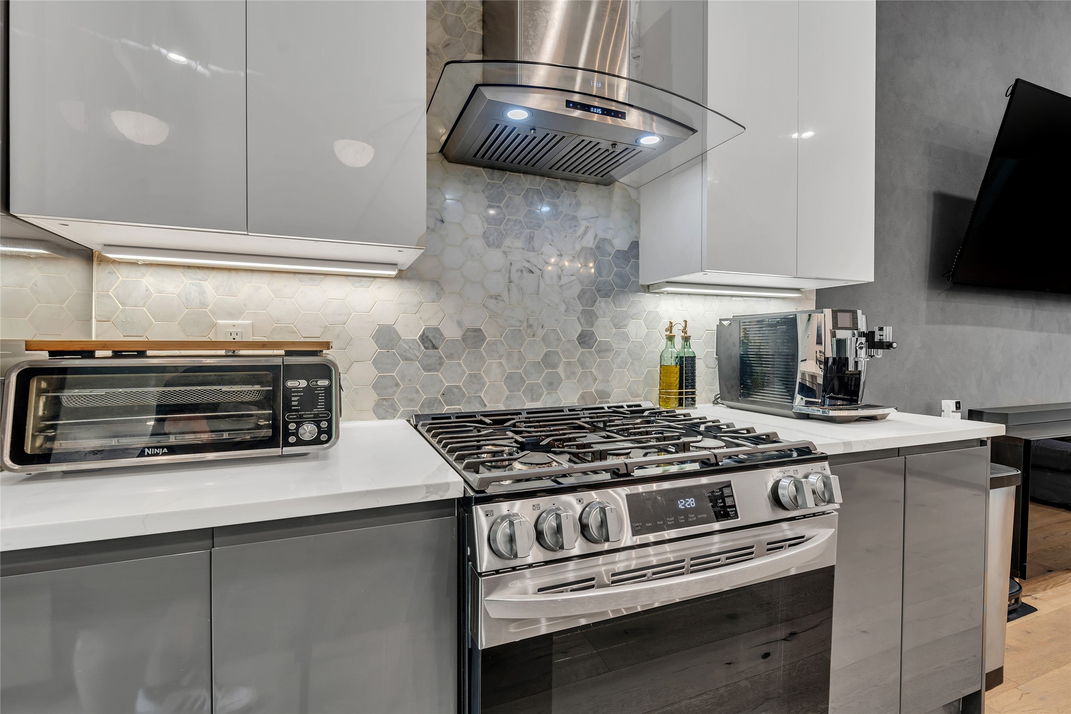 4208 Live Oak Street Dallas TX 75204