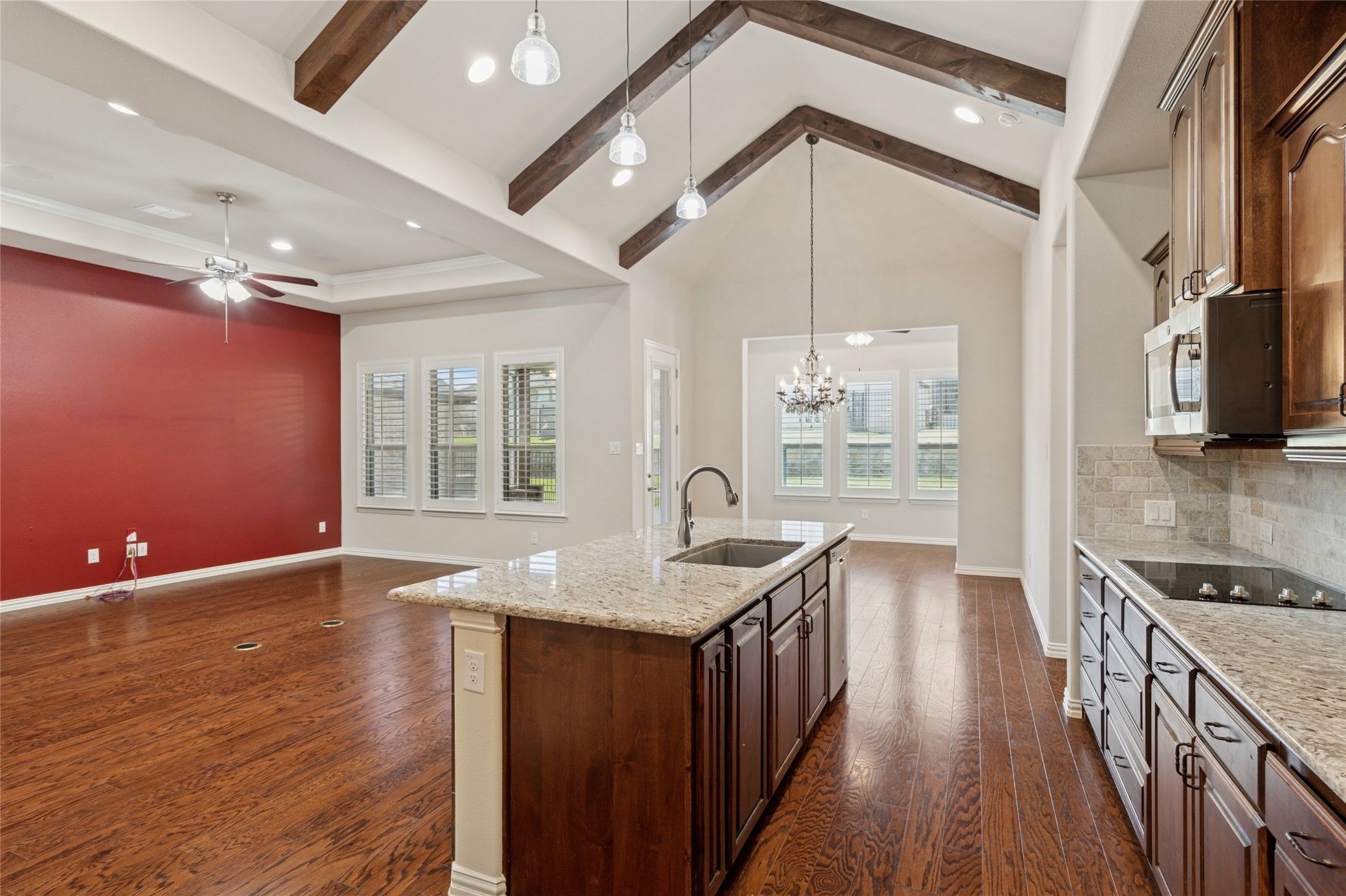 2104 Ladera Way Mansfield TX 76063