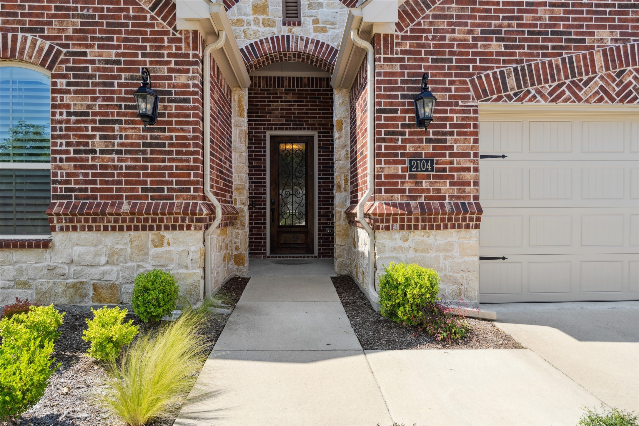 2104 Ladera Way Mansfield TX 76063