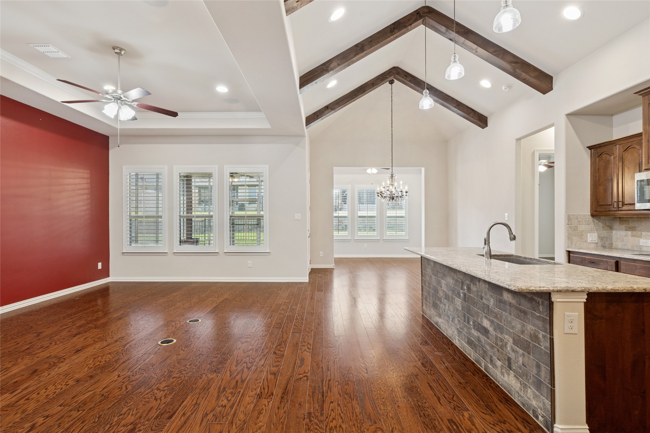 2104 Ladera Way Mansfield TX 76063
