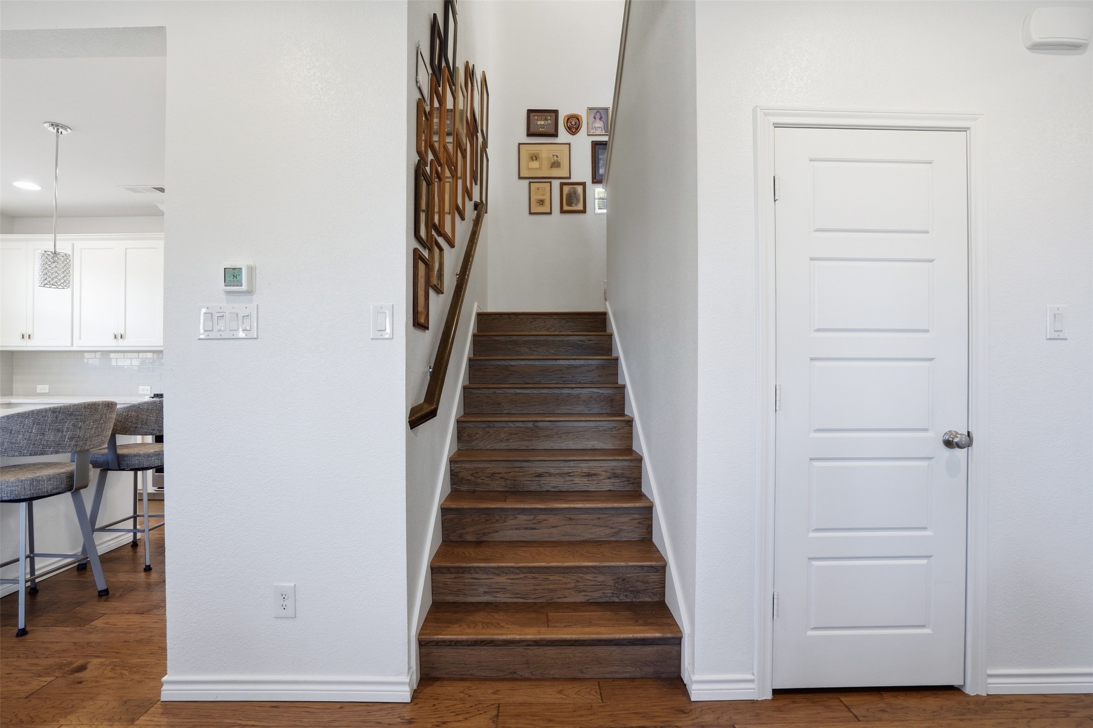 109 Crossroads Circle Westworth Village TX 76114