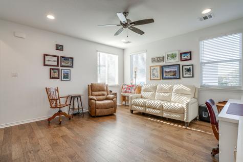 109 Crossroads Circle Westworth Village TX 76114