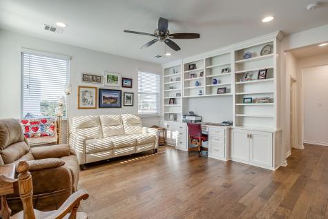 109 Crossroads Circle Westworth Village TX 76114