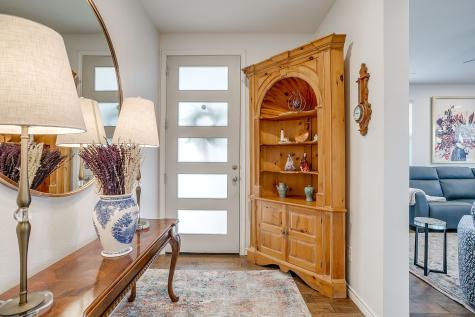109 Crossroads Circle Westworth Village TX 76114