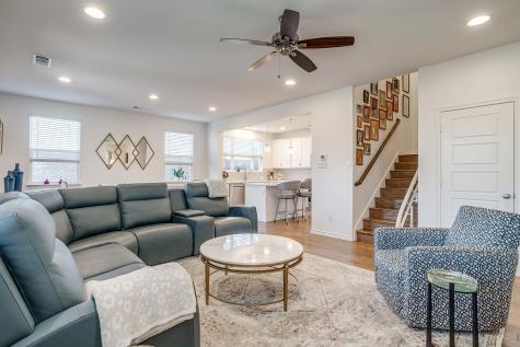 109 Crossroads Circle Westworth Village TX 76114