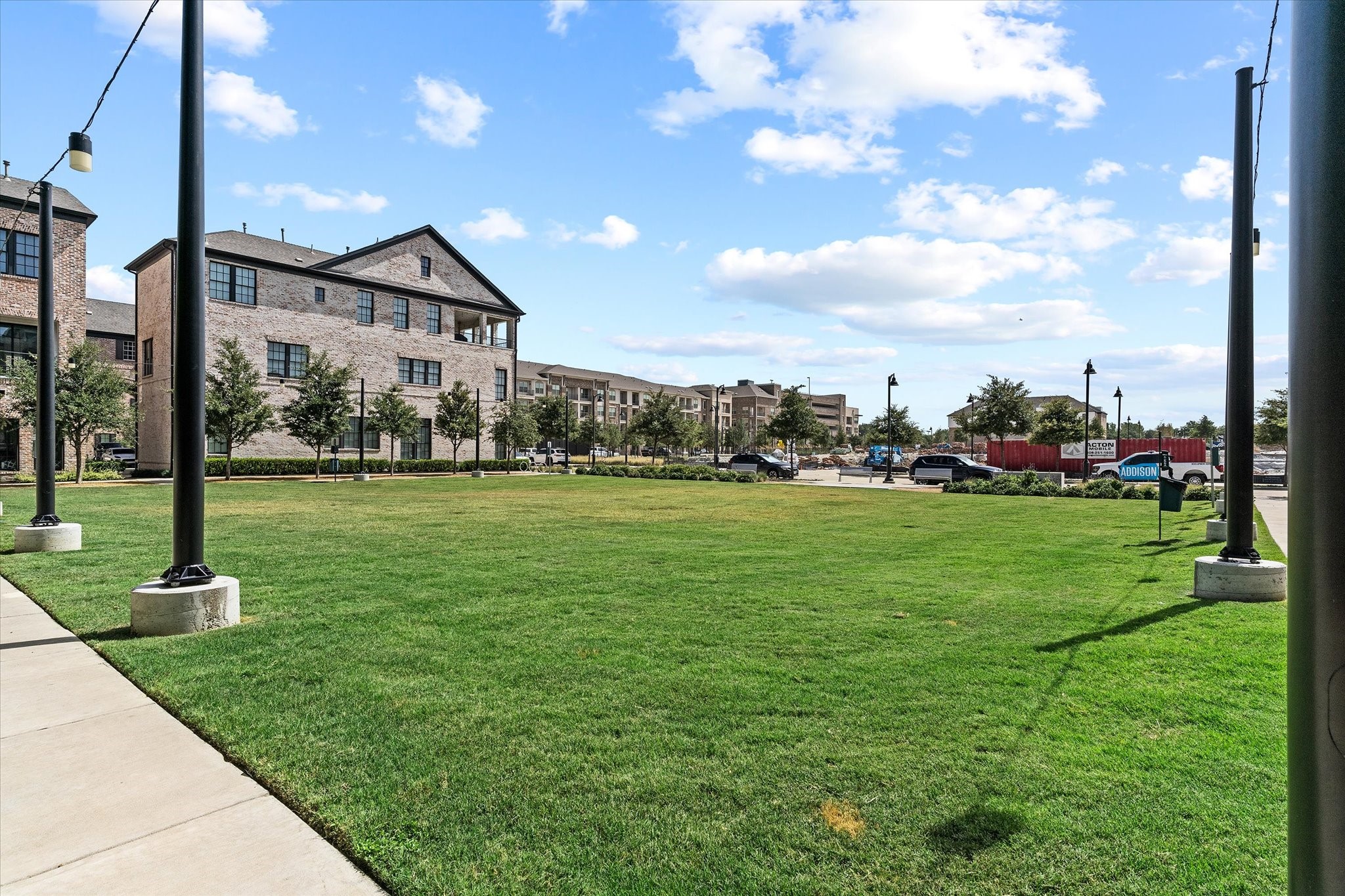 4070 Oak Circle Addison TX 75001