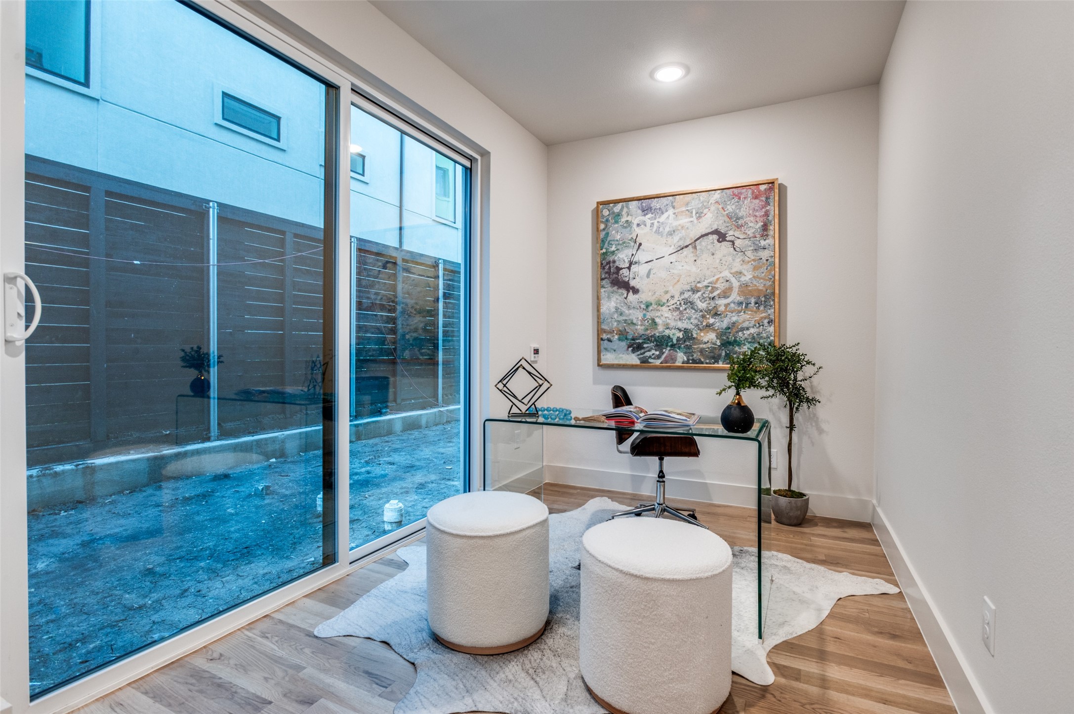 2900 Hawthorne Avenue Dallas TX 75219