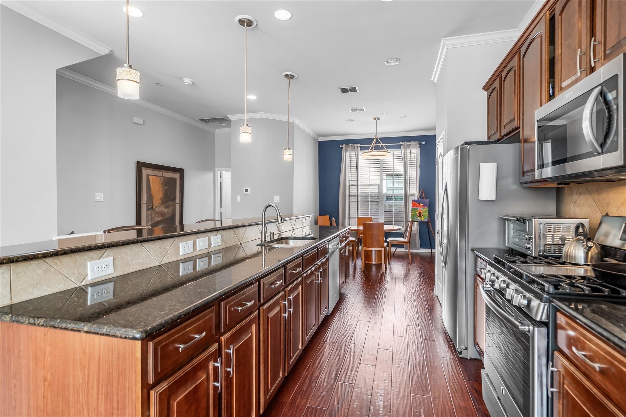 15743 Spectrum Drive Addison TX 75001