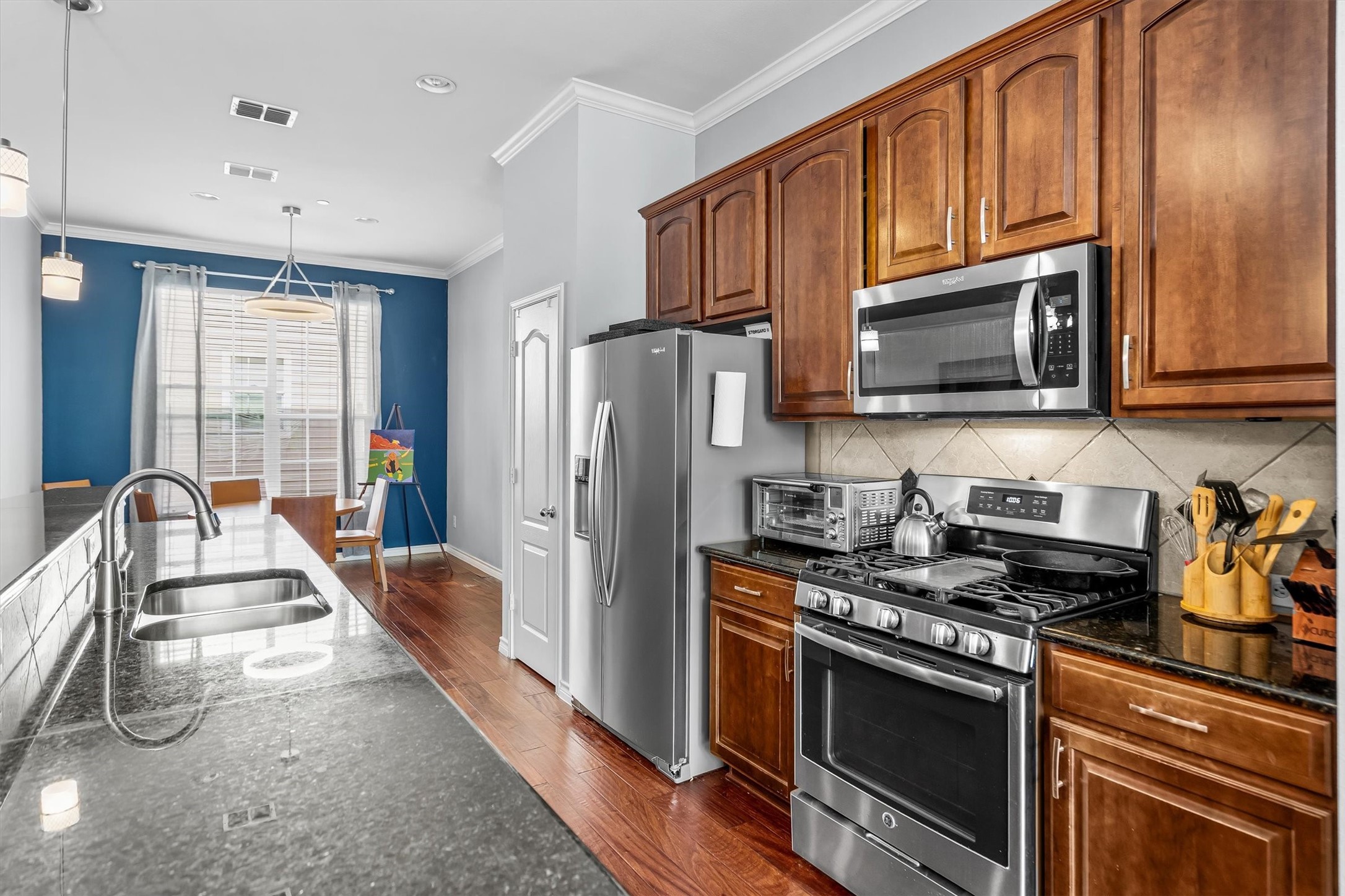 15743 Spectrum Drive Addison TX 75001