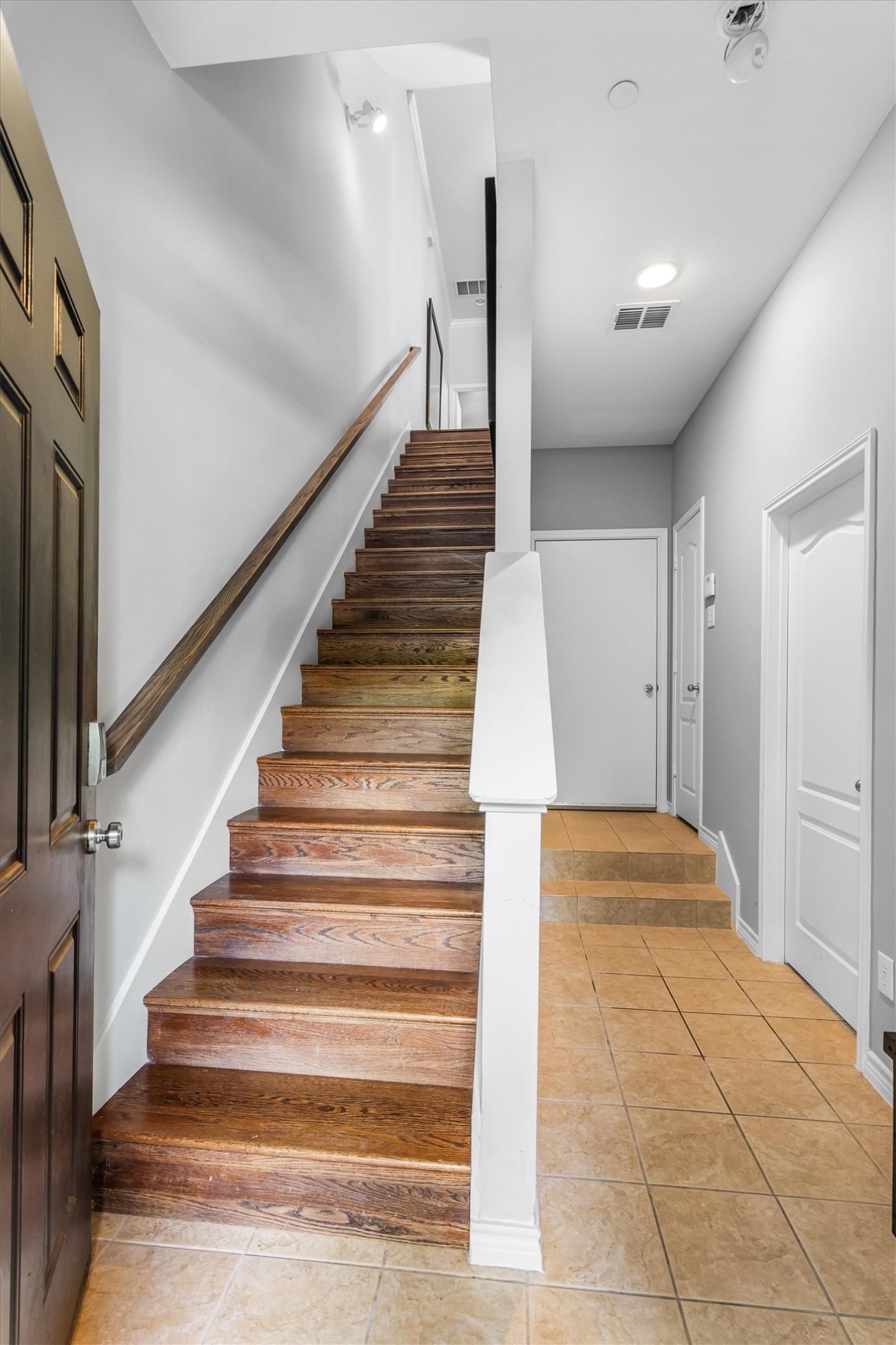 15743 Spectrum Drive Addison TX 75001