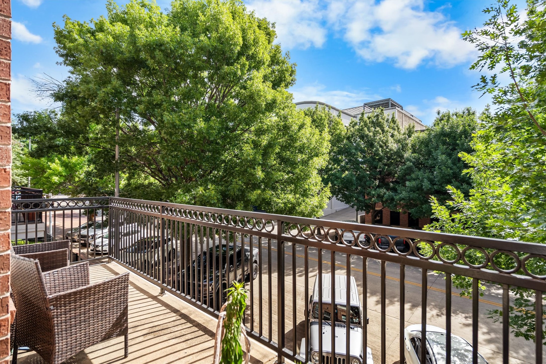 15743 Spectrum Drive Addison TX 75001