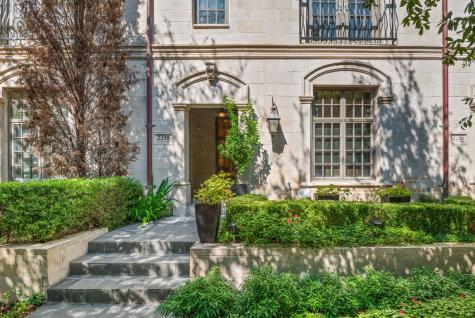 2218 Worthington Street Dallas TX 75204
