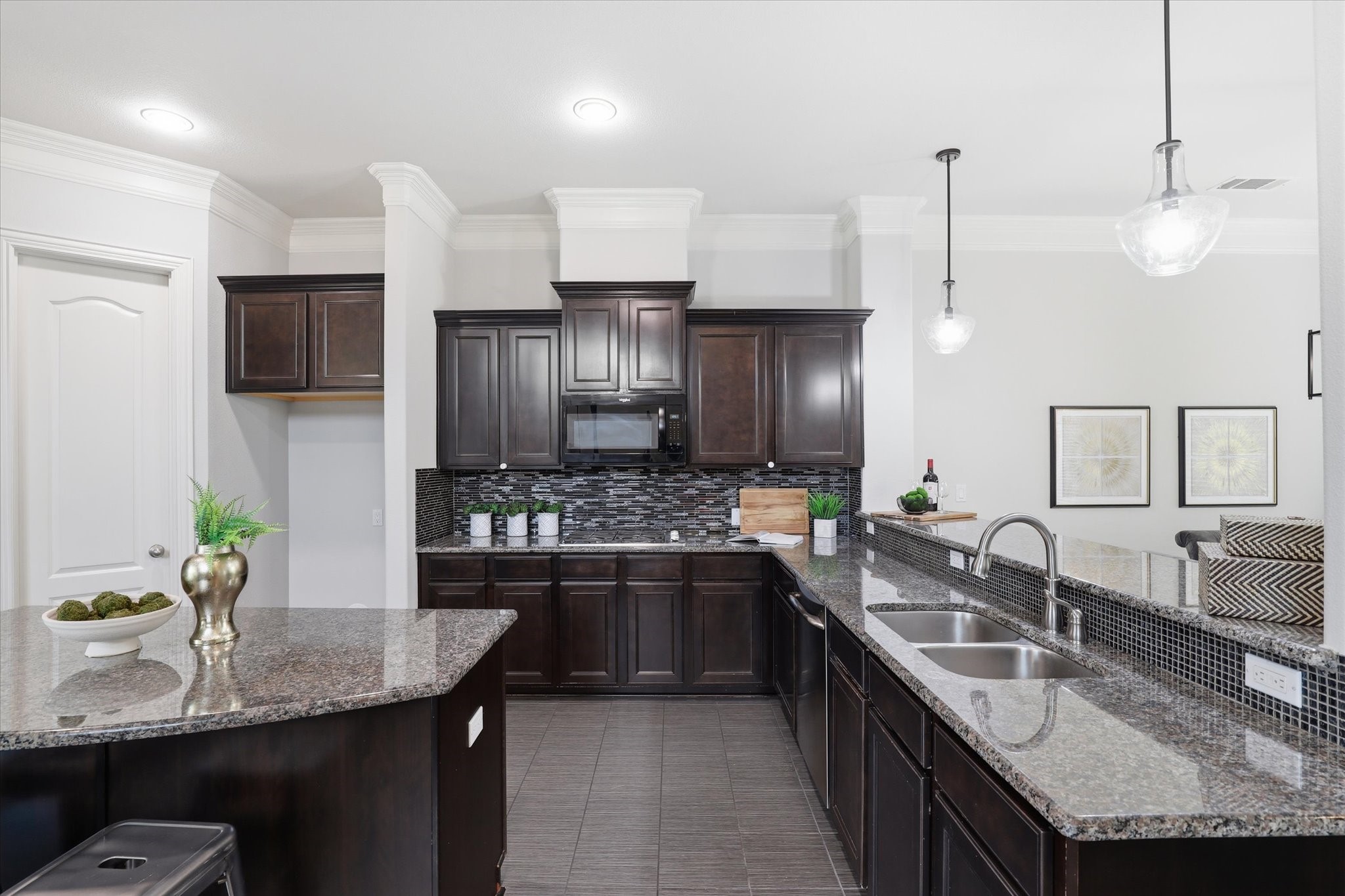 655 Rockingham Drive Irving TX 75063