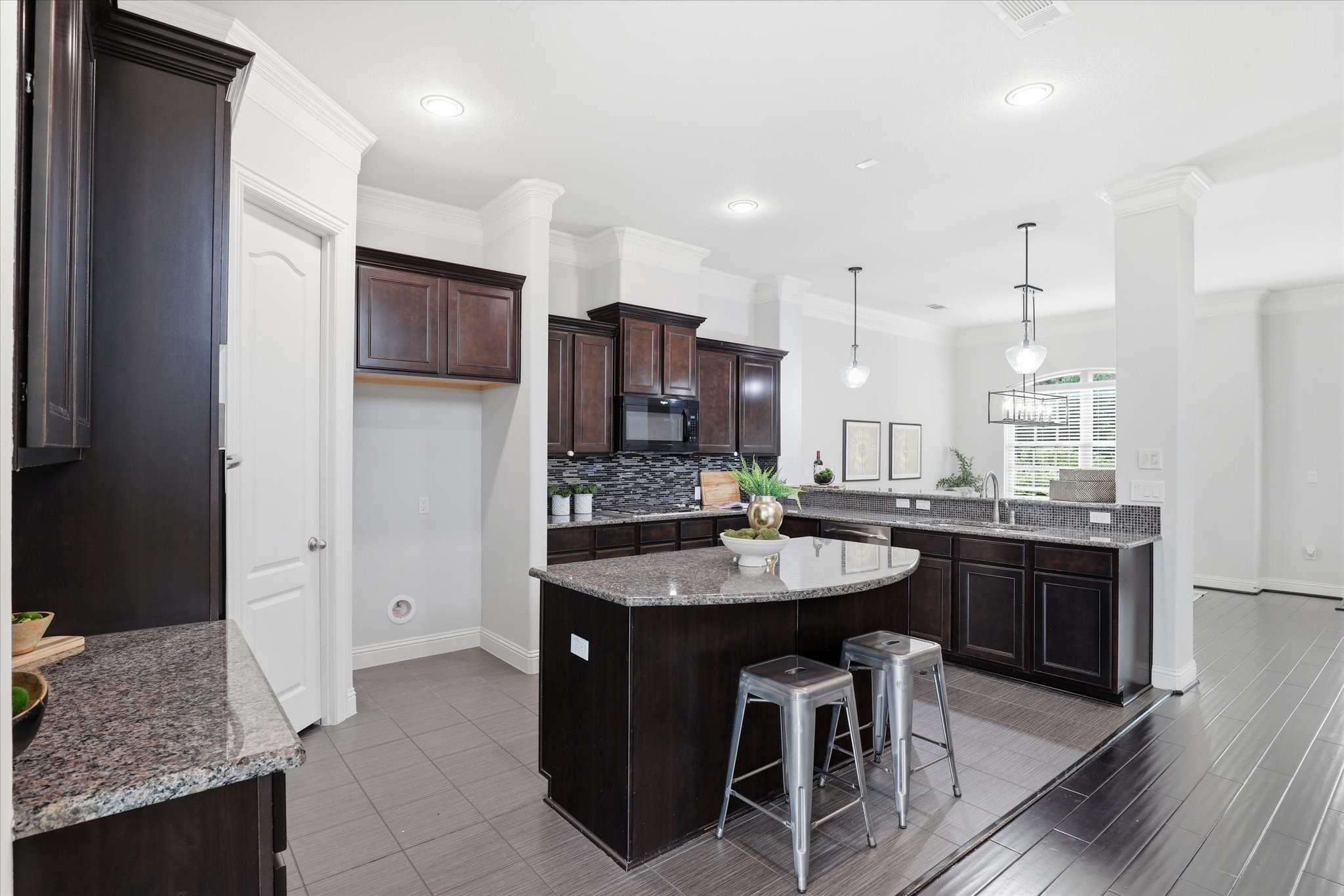 655 Rockingham Drive Irving TX 75063