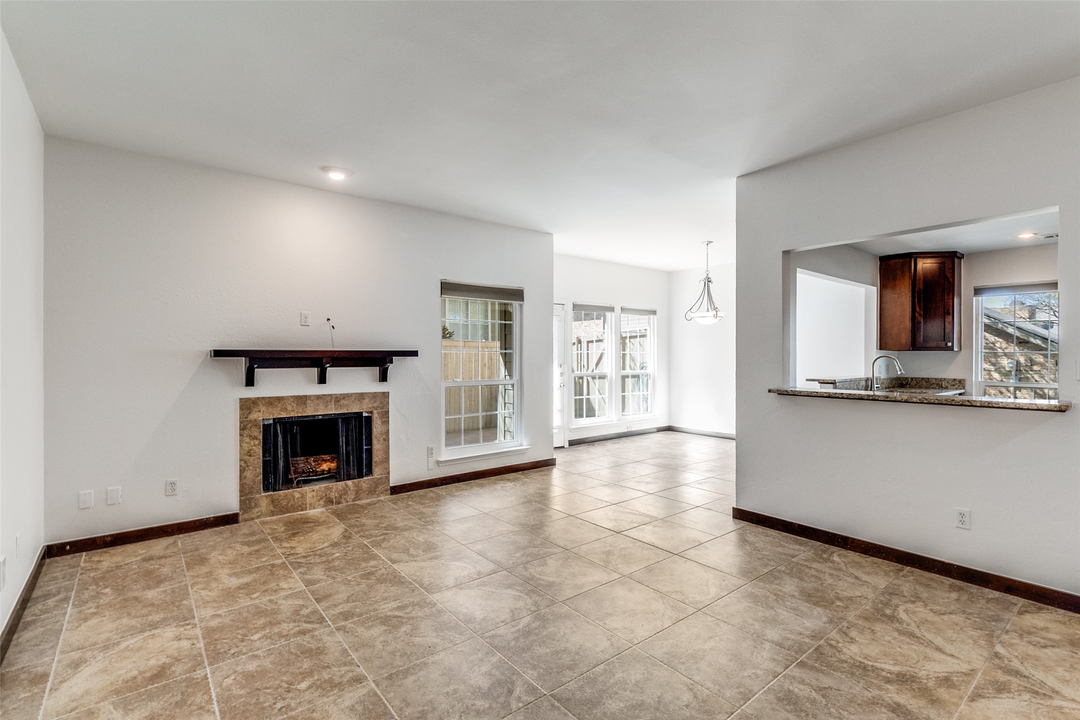 8418 Towneship Lane Dallas TX 75243