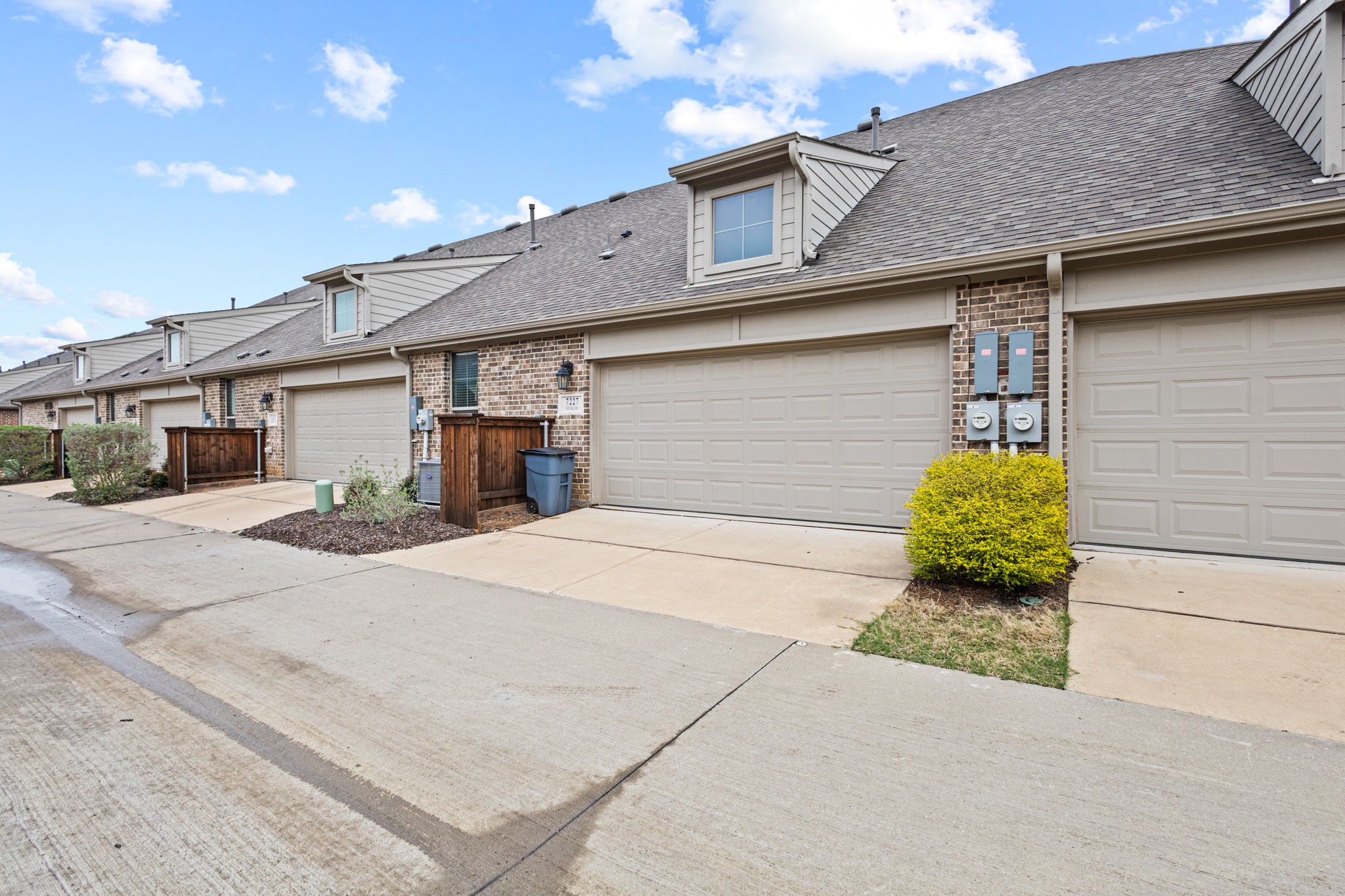 7227 Calistoga Lane Grand Prairie TX 75054