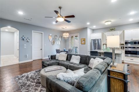 2811 Hood Street Dallas TX 75219